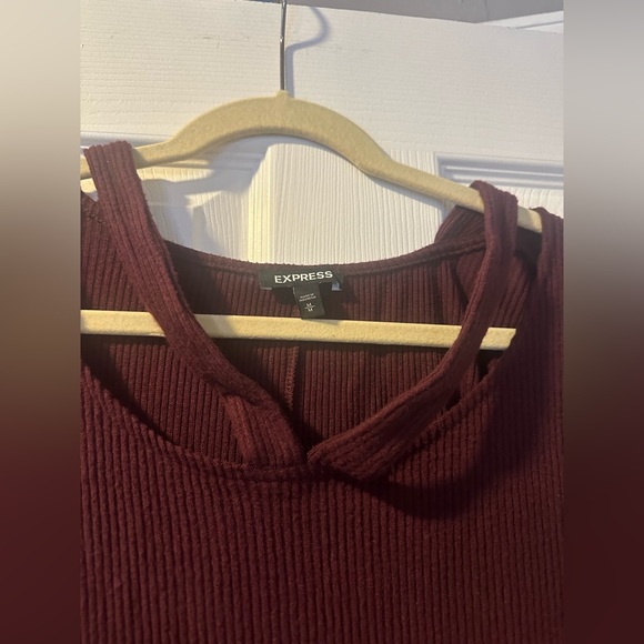 Express Women's Long Sleeve T-Shirt Sweater Size Medium - Picture 2 of 5